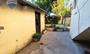 Venta casa 7 amb en con jardin en Villa Adelina