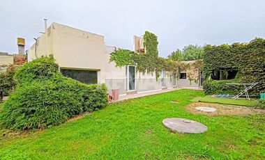 CASA DE 3 DORMITORIOS AMUEBLADA EN ALQUILER