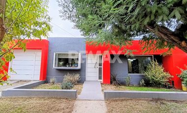 CASA DE 3 DORMITORIOS AMUEBLADA EN ALQUILER
