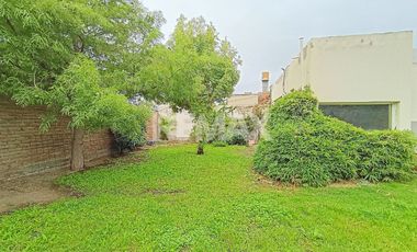 CASA DE 3 DORMITORIOS AMUEBLADA EN ALQUILER