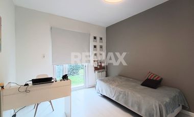 CASA DE 3 DORMITORIOS AMUEBLADA EN ALQUILER
