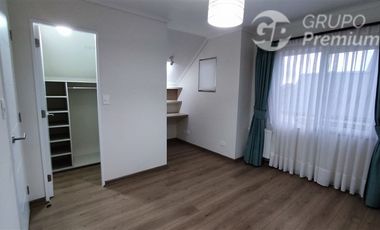 Casa en Arriendo en Hacienda San Sebastian, pasado Altos del Maipo