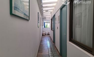Casa en Venta en Miguel León Prado y Victoria