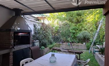 Casa en Venta en Miguel León Prado y Victoria