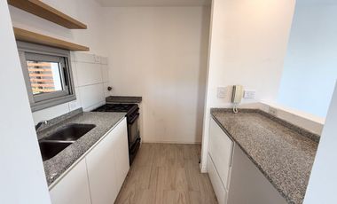 VENTA DUPLEX DOS DORMITORIOS CON PARQUE, CITY BELL