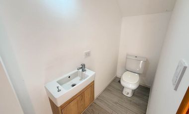 VENTA DUPLEX DOS DORMITORIOS CON PARQUE, CITY BELL