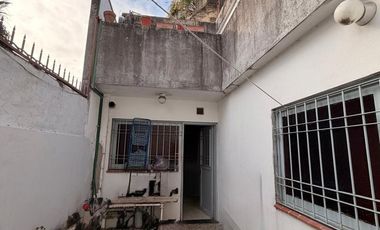 VENTA CASA 4 AMB, EZPELETA ESTE.