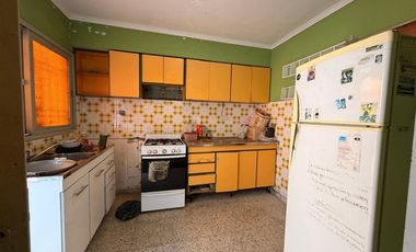 VENTA CASA 4 AMB, EZPELETA ESTE.