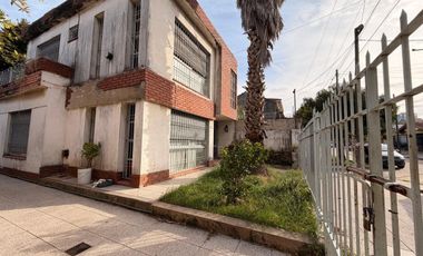 VENTA CASA 4 AMB, EZPELETA ESTE.