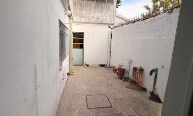 VENTA CASA 4 AMB, EZPELETA ESTE.