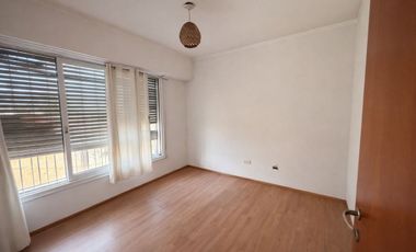 VENTA CASA 4 AMB, EZPELETA ESTE.
