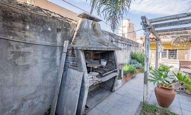 Venta PH  4 Ambientes con Patio y Parrilla