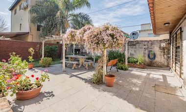Venta PH  4 Ambientes con Patio y Parrilla