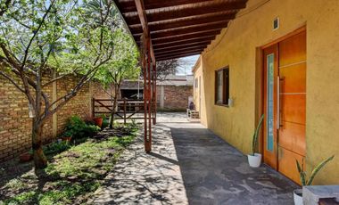 Venta PH 5/6 Ambientes con Jardín y Parrilla