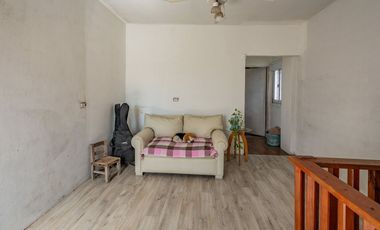 Venta PH 5/6 Ambientes con Jardín y Parrilla