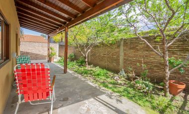 Venta PH 5/6 Ambientes con Jardín y Parrilla