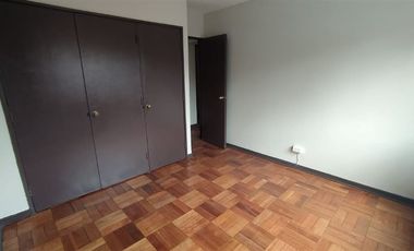 Departamento en Arriendo en 71m2 Agustinas 1581 Amplios espacios 3 dormitorios 2 amplios 1 ideal para HOME OFFICE a pasos del metro Santa Ana