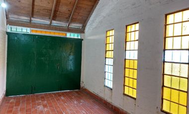Venta casa en Alfar 4 ambientes garage y parque