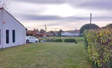 Venta casa en Alfar 4 ambientes garage y parque