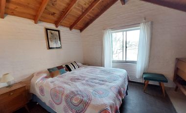 Venta casa en Alfar 4 ambientes garage y parque