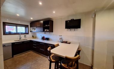 SE VENDE AMPLIA CASA EN MIRADOR DE LA BAHIA
