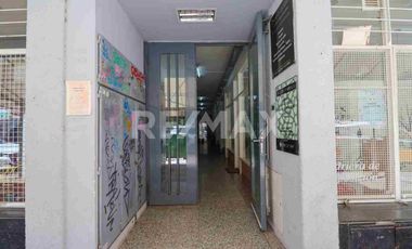 VENTA 4 LOCALES COMERCIALES GALERIA EDIFICIO ROCA
