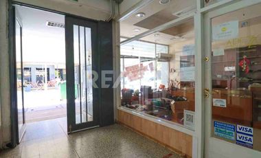 VENTA 4 LOCALES COMERCIALES GALERIA EDIFICIO ROCA