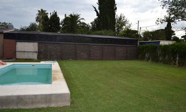 VENTA CASA de 5 AMB AMUEBLADA EN 20 DE JUNIO