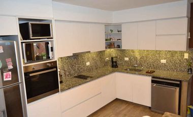 VENTA CASA de 5 AMB AMUEBLADA EN 20 DE JUNIO