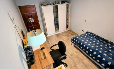 VENTA CASA de 5 AMB AMUEBLADA EN 20 DE JUNIO