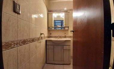 Venta Ph 5 Ambies, cochera, terraza Santos Lugares