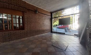 Venta Ph 5 Ambies, cochera, terraza Santos Lugares
