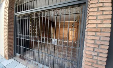Venta Ph 5 Ambies, cochera, terraza Santos Lugares