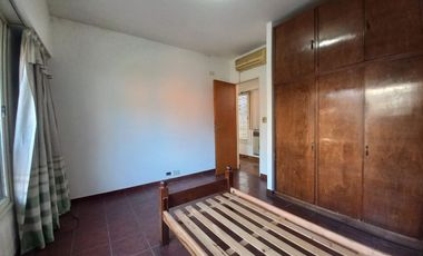 Venta Ph 5 Ambies, cochera, terraza Santos Lugares