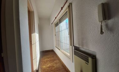 Venta Ph 5 Ambies, cochera, terraza Santos Lugares