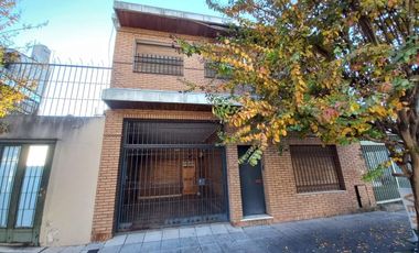 Venta Ph 5 Ambies, cochera, terraza Santos Lugares