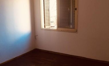 ALQUILER, DOS DORMITORIOS,  con doble balcon