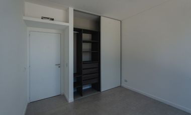 TOWNHOUSE EN ALQUILER EN LUCIÉRNAGAS 5 AMBIENTES