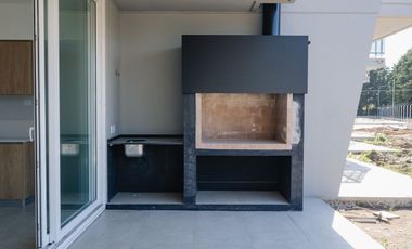 TOWNHOUSE EN ALQUILER EN LUCIÉRNAGAS 5 AMBIENTES