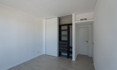 TOWNHOUSE EN ALQUILER EN LUCIÉRNAGAS 5 AMBIENTES
