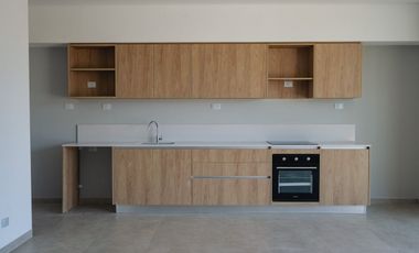 TOWNHOUSE EN ALQUILER EN LUCIÉRNAGAS 5 AMBIENTES