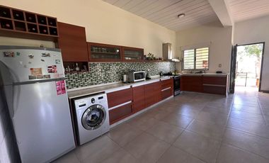 CASA EN VENTA FLORENCIO VARELA APTO CRÉDITO