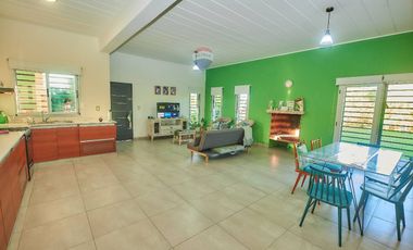 CASA EN VENTA FLORENCIO VARELA APTO CRÉDITO
