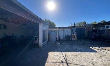 CASA 3 AMBIENTES VENTA CARLOS SPEGAZZINI