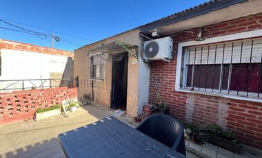 CASA 3 AMBIENTES VENTA CARLOS SPEGAZZINI