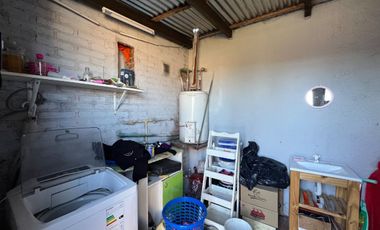 CASA 3 AMBIENTES VENTA CARLOS SPEGAZZINI