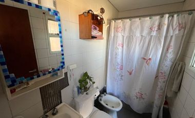 CASA 3 AMBIENTES VENTA CARLOS SPEGAZZINI