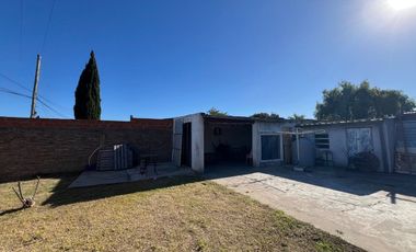 CASA 3 AMBIENTES VENTA CARLOS SPEGAZZINI
