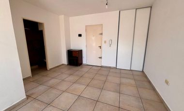 VENTA DE PH DOS AMBIENTES-RAMOS MEJIA PERMUTA