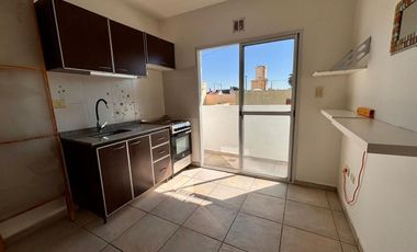 VENTA DE PH DOS AMBIENTES-RAMOS MEJIA PERMUTA